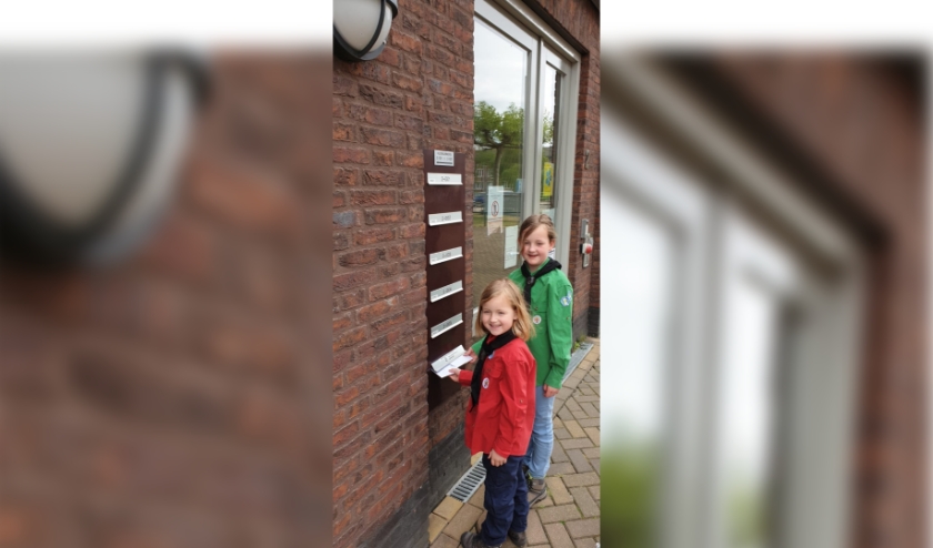 Scouts van Scouting Boxtel hebben leuke kaartjes gestuurd naar de bewoners van zorginstellingen in de gemeente Boxtel.
