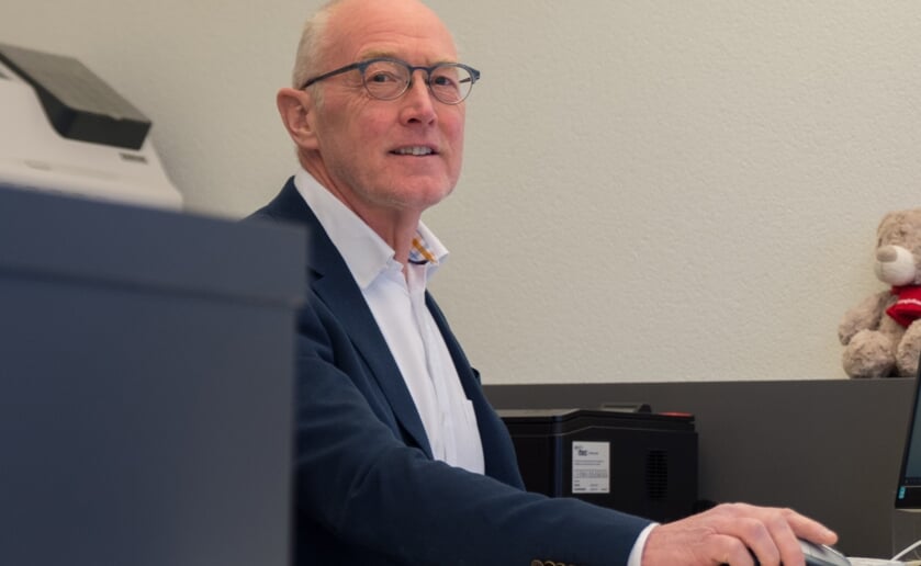Met ingang van 1 april verruilt Makelaar Henk Quinten zijn kantoor aan de Nieuwstraat voor een aan de Boxtelseweg