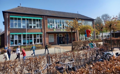 De multifunctionele accommodatie (mfa) in Gemonde krijgt een plek in het gebouw van basisschool Sint-Lambertus. Dorpshuis De Stek gaat deel uitmaken van de mfa. (Foto: Jan Hermens).