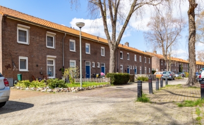 <p>Alle huurwoningen in de Hertogenstraat staan op de nominatie om gesloopt te worden in de toekomst. </p>