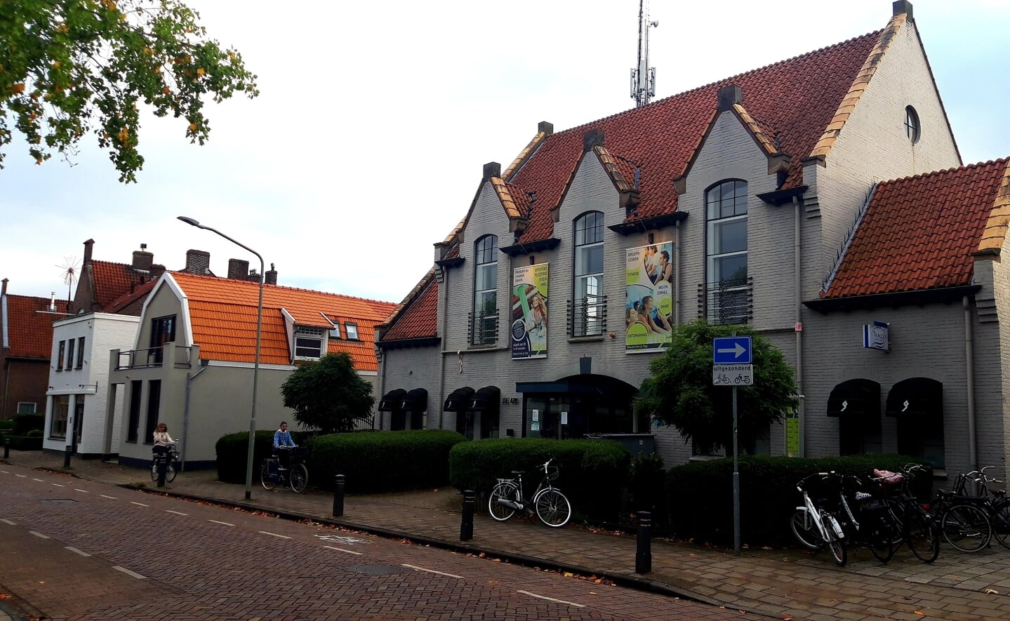 Het voormalige pand van Tiga Health & Beauty aan de Prins Bernhardstraat in Boxtel wordt verbouwd tot appartementencomplex.