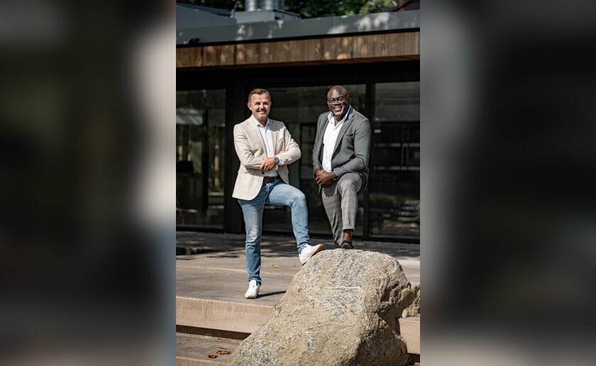<p>De Boxtelse ondernemer Patrick van Loosbroek (links) en Romeo Hoogdorp die Lseven gaat leiden. (Foto: Bluemonque Creatives, Peter Hermeling).</p>