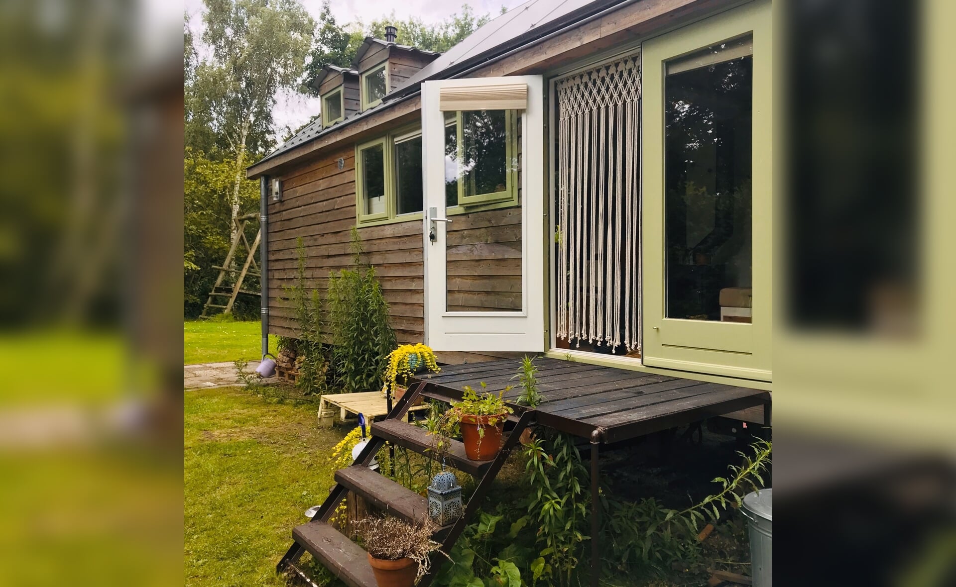 Het enige tiny house dat momenteel in de gemeente Boxtel staat, is van Carolien Verhagen. Zij nam in 2017 in Boxtel het initiatief met twee anderen, onder hen Liempdenaar Thomas van Gerven, om deze bijzondere woonvorm te realiseren. De Boxtelse woont er nog steeds.