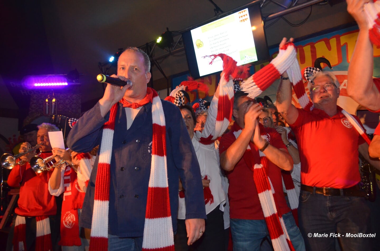 Prinsonthulling en Kwekdeuntjesfist Eendengat.