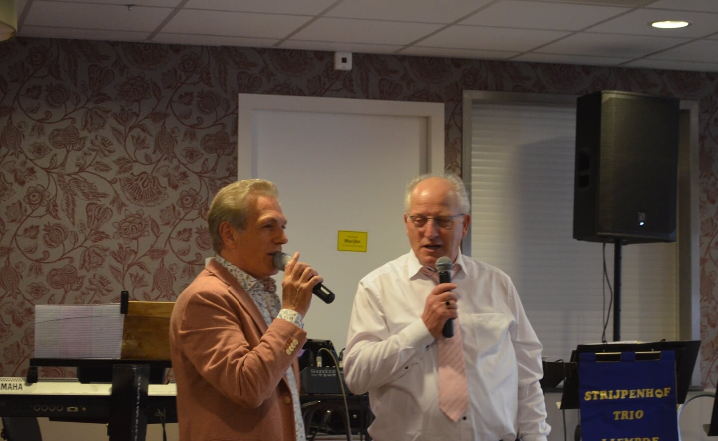 De muziekmiddag in Elisabethsdael was zondagmiddag een groot succes met een optreden het Strijpenhof Trio uit Liempde en zanger Salim Segers uit België. Met 150 bezoekers was het een uitverkocht huis. Wim van de Langenberg was de organisator van de middag en zag dat de activiteit voor herhaling vatbaar was. 