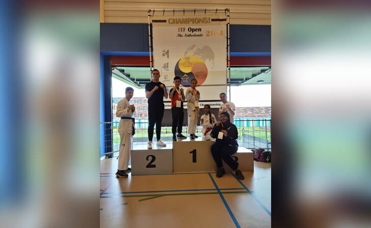 Leden van Taekwondoschool Dekker uit Boxtel behaalden zaterdag tijdens een internationaal toernooi verschillende medailles.