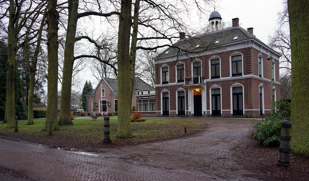 Huize Velder is de blikvanger van het gelijknamige landgoed in Liempde. (Foto: Albert Stolwijk).