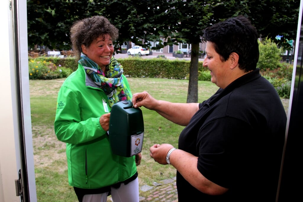 Vrijwilligers van De Zonnebloem afdeling Liempde, komen vanaf 22 augustus weer langs de deur om loten te verkopen. 