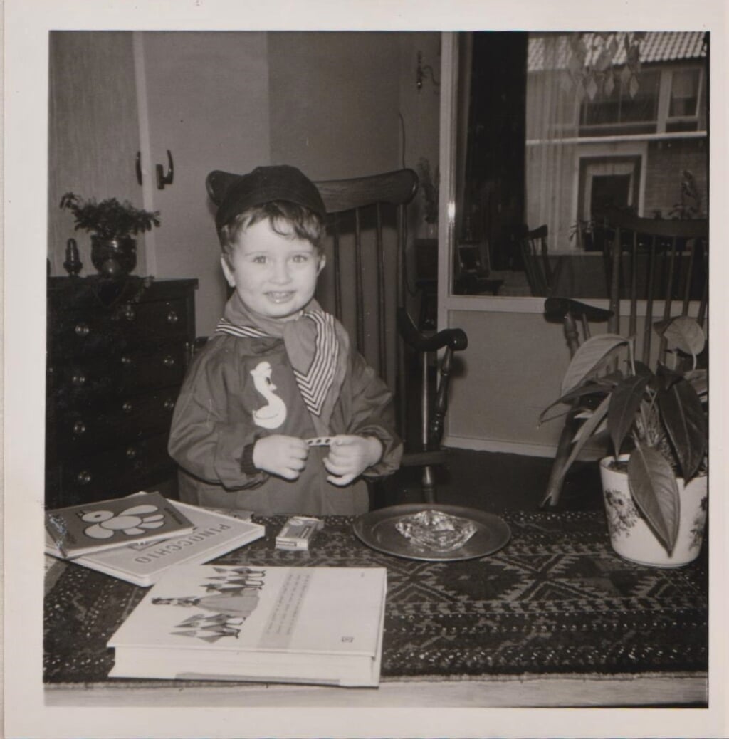 Marc Cleutjens in boerenkiel tijdens carnaval 1969. (Foto: eigen collectie). 