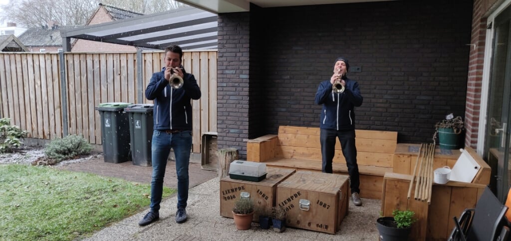 Hofkapel De Kromploegers heeft een punt gezet achter de coronafelicitatiedienst. (Foto: eigen collectie).