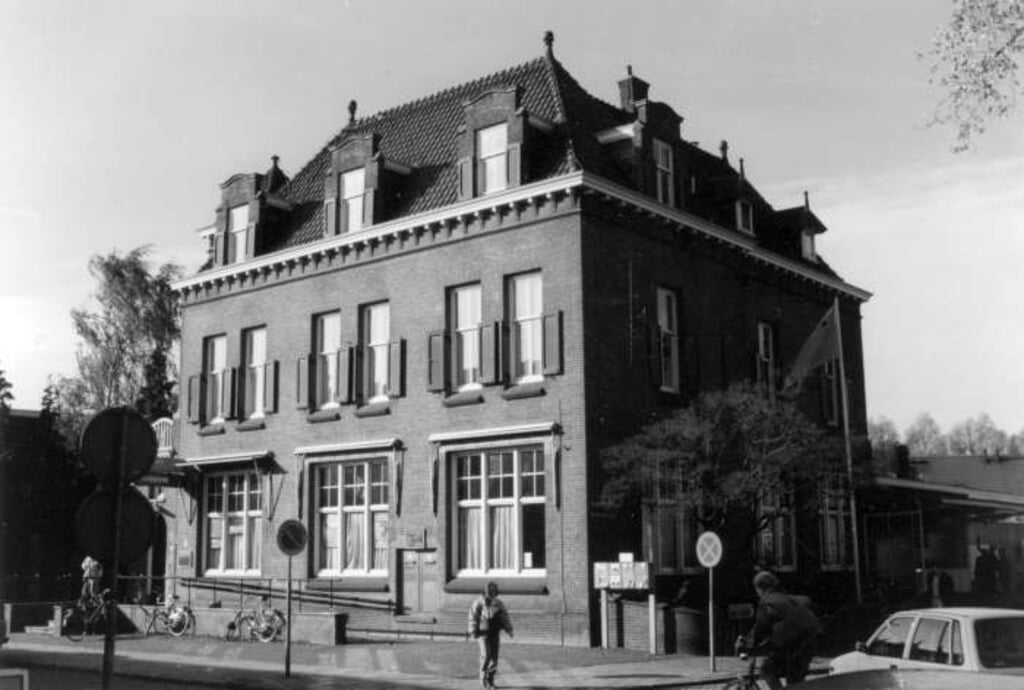 Het Boxtelse postkantoor werd in 1989 gesloopt om plaats te maken voor appartementencomplex Bernhardstaete