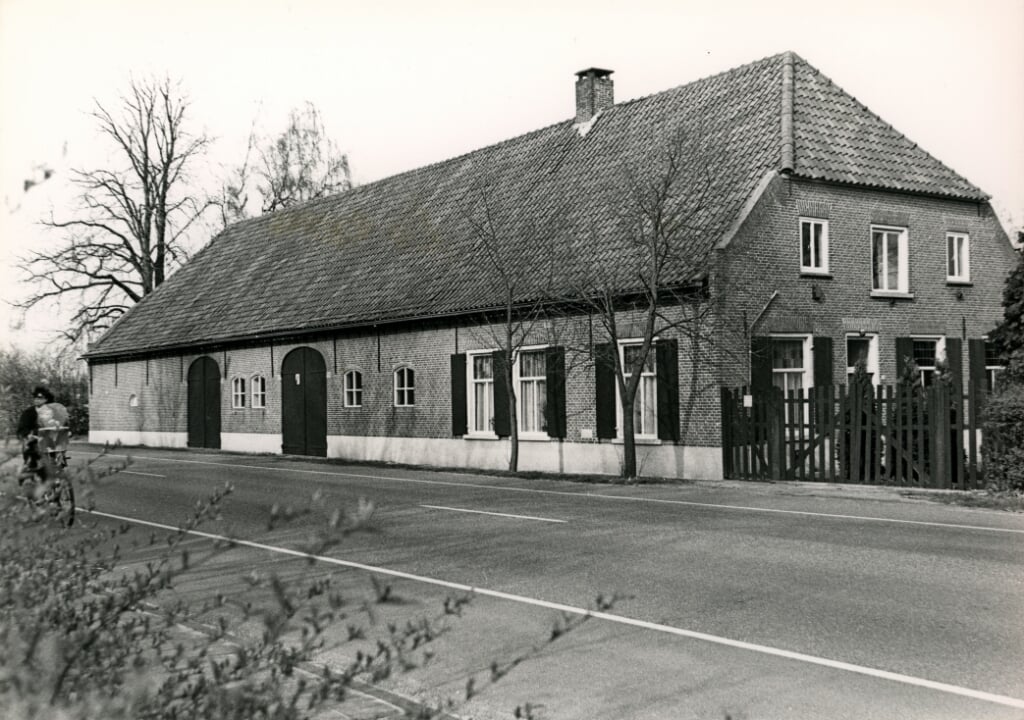 De boerderij van de familie Van der Meijden aan de Bosscheweg moest wijken.