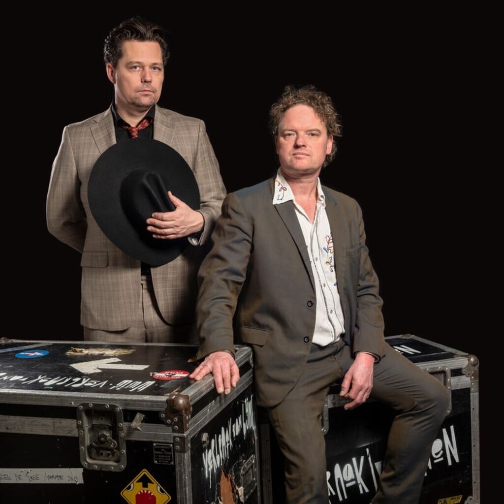 Het duo Verbraak en Van Bijnen wordt wel 'de kleinste bigband van Nederland' genoemd.