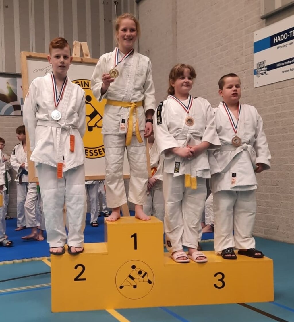 De jeugd van judoclub Liempde behaalde in totaal negen podiumplaatsen tijdens een toernooi in Diessen.