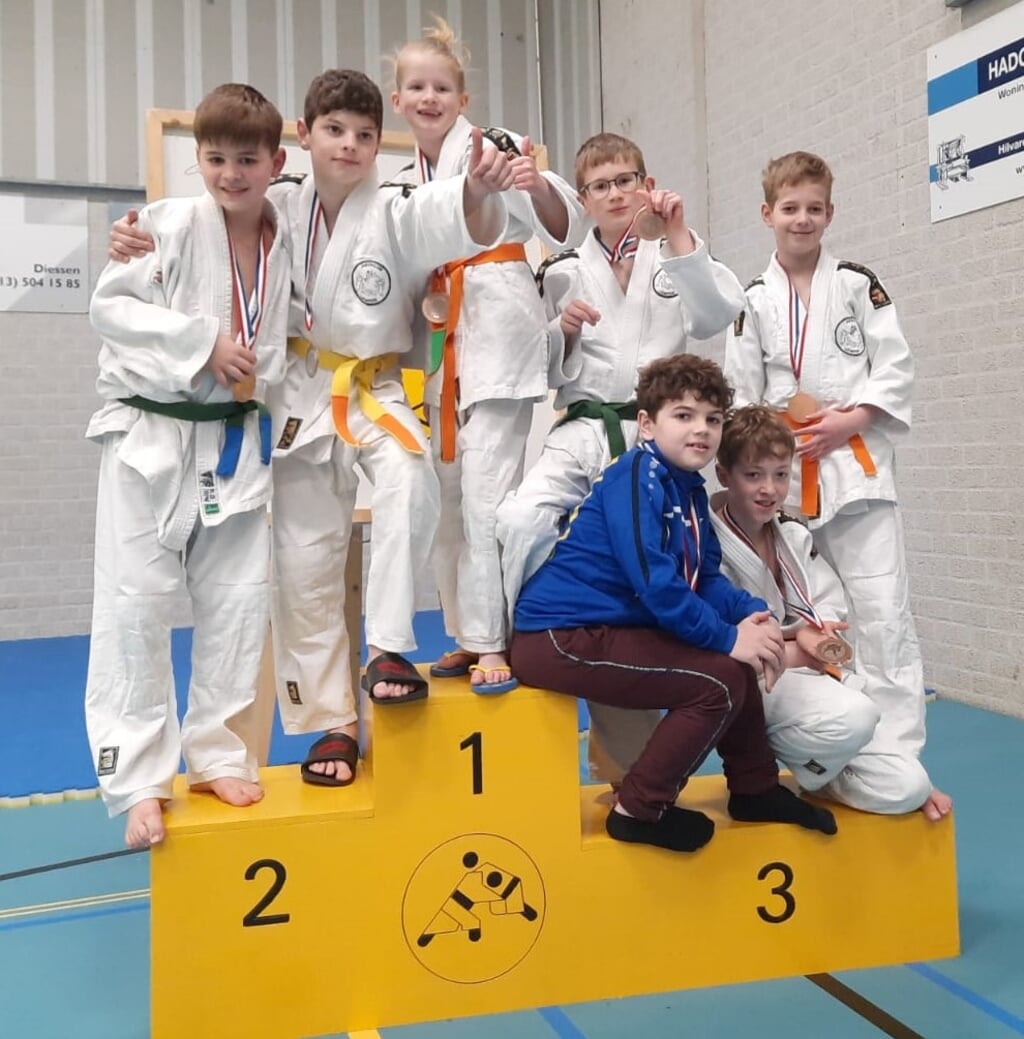 De jeugd van judoclub Liempde behaalde in totaal negen podiumplaatsen tijdens een toernooi in Diessen.