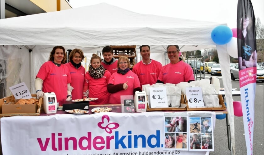 <p>Eerdere actie Stichting Vlinderkind bij de Jumbo in Beneden-Leeuwen.</p>