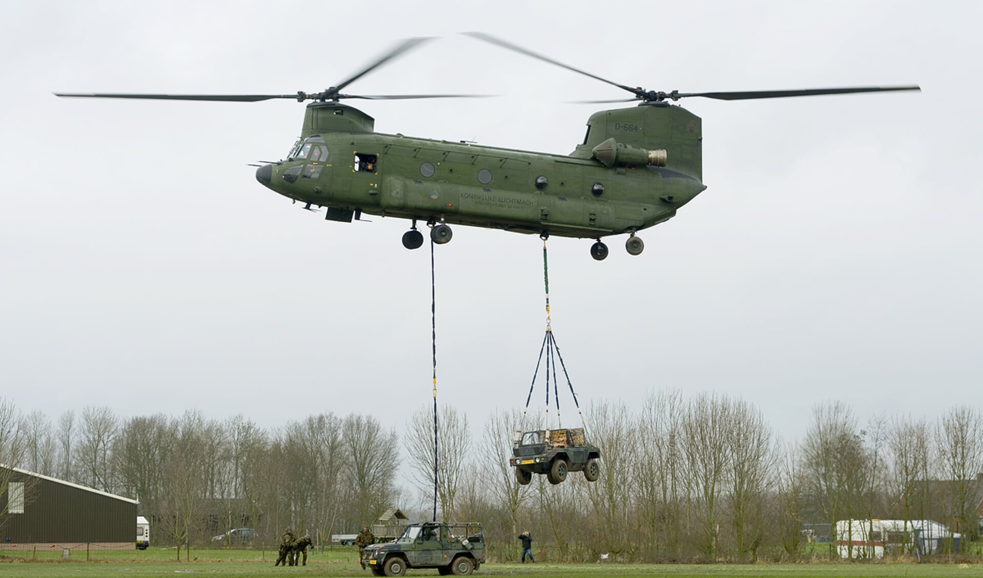 Een eerdere oefening met een Chinook in Winssen.