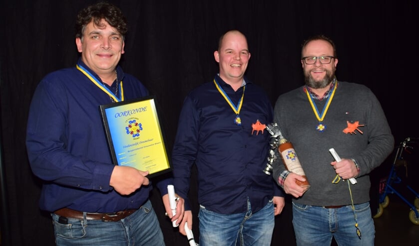 Dré van Rossum ontbreekt op foto.