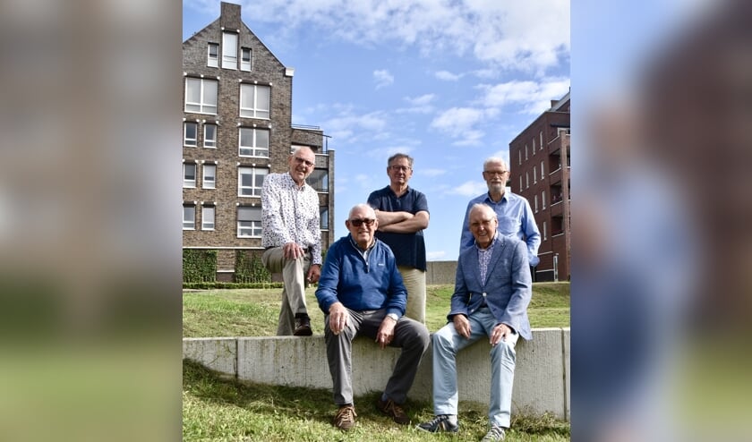<p>De werkgroep bestaande uit (v.l.n.r.): Ruud, Gerrit, Gerard, Sjaak en Will.</p>