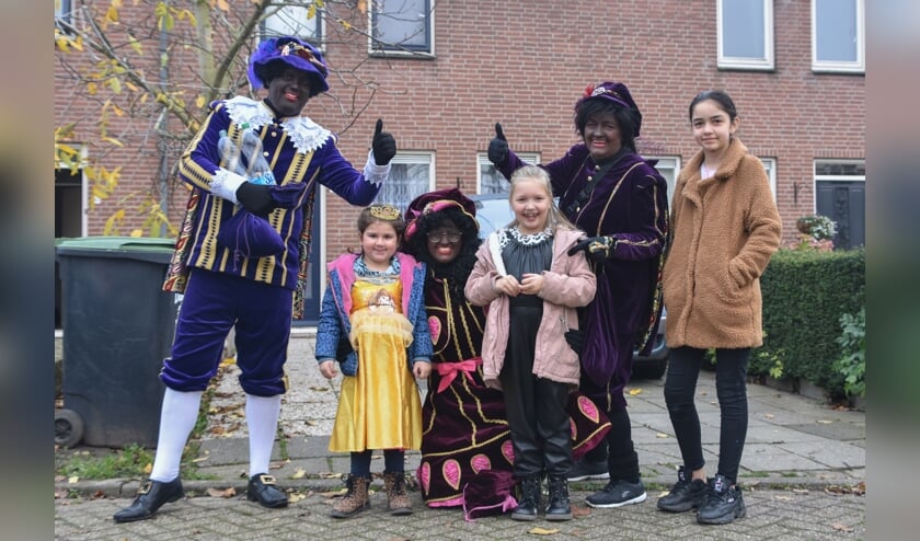 <p>De vrienden van Sinterklaas in Druten Zuid.</p>