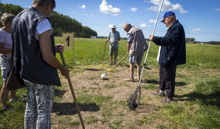 <p>Boerengolf is een van de activiteiten op de agenda.</p>