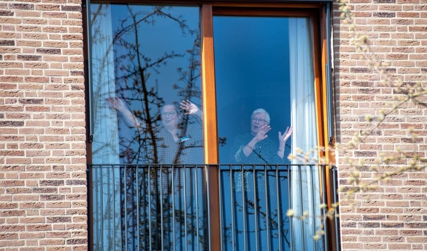 bewoners van de kasteelhof genoten afgelopen zaterdag van een concert.