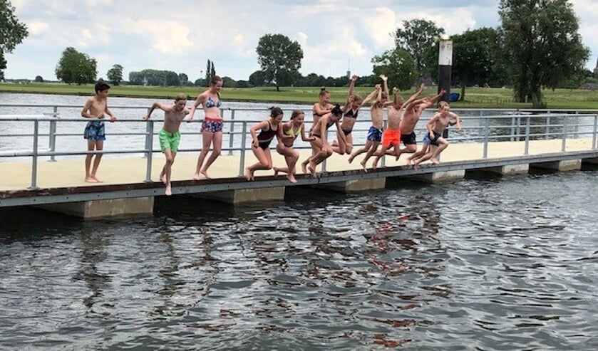 Groep 8 leerlingen tijdens hun 'alternatieve' kamp.