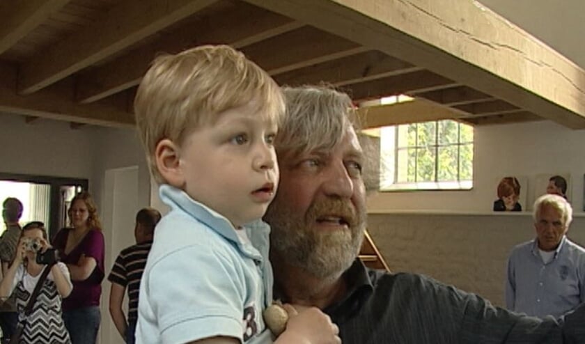 Still uit film 'Godshuis wordt kunsttempel'