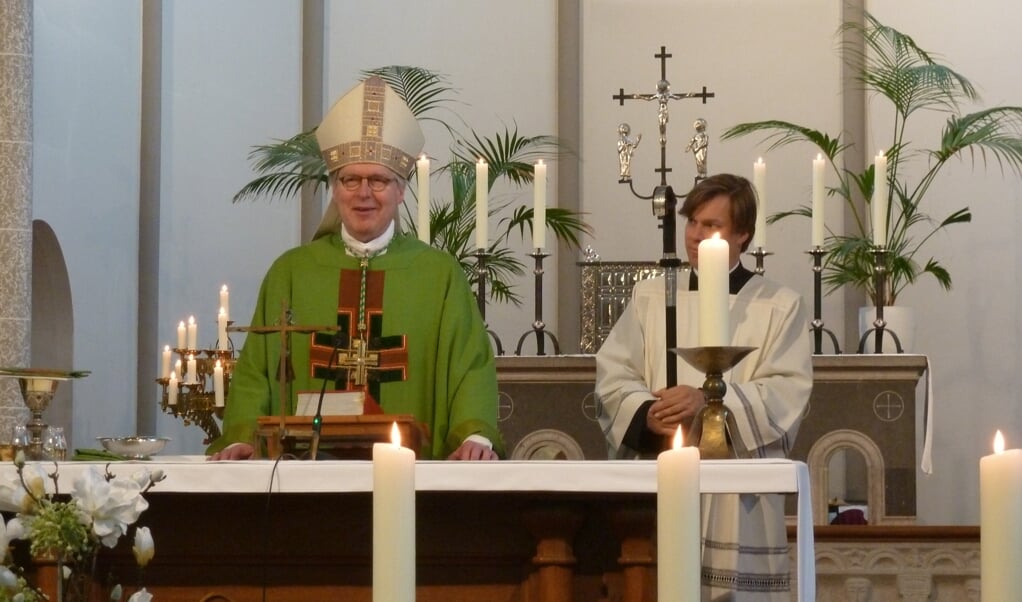 Bisschop de Korte.