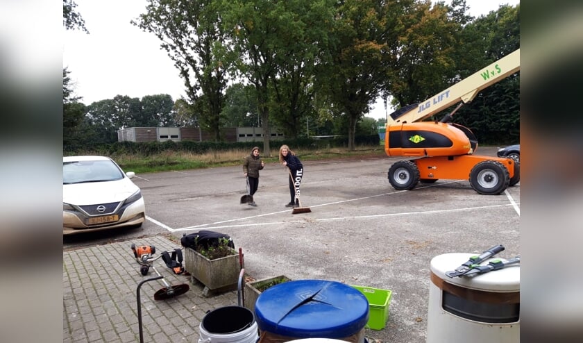 Anne en Sacha vegen de P plaats