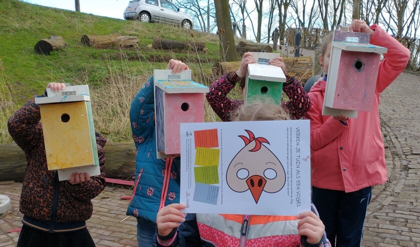 <p>Nestkastjes maken bij Het Dijkmagazijn.</p>