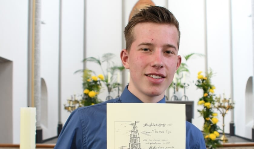Afscheid misdienaar Thomas Nijs St Barbarakerk in Dreumel