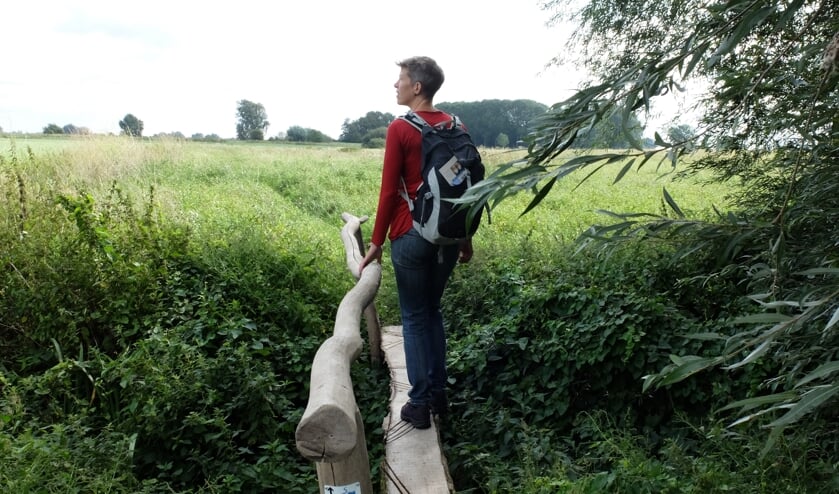 <p>Rugzak op, 'klompen' aan en gaan.</p>
