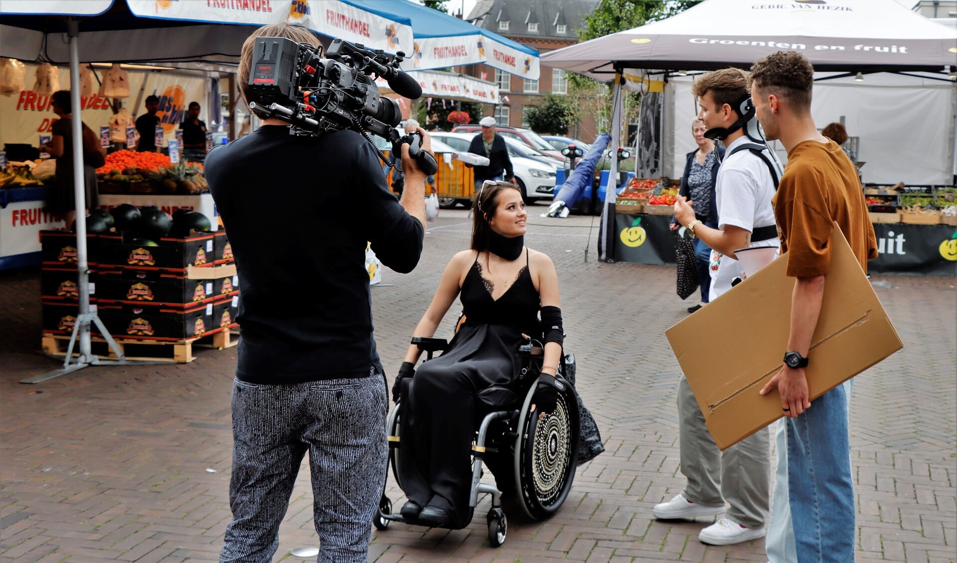 Jaël werd afgelopen zomer geïnterviewd op de Markt in Druten voor het programma 'je zal het maar hebben'.