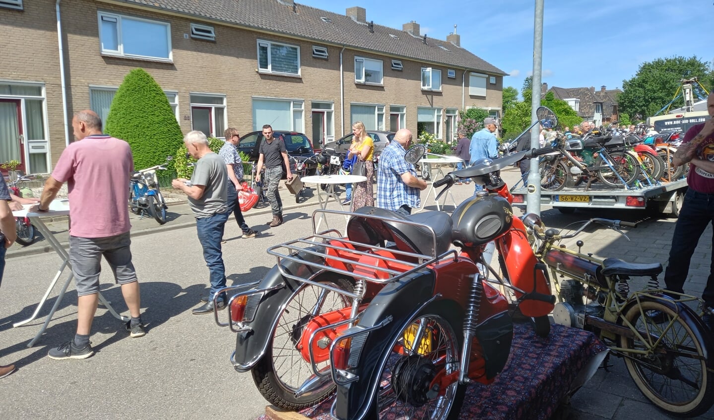 De Brommerbeurs van Efkesweg in Deest. 