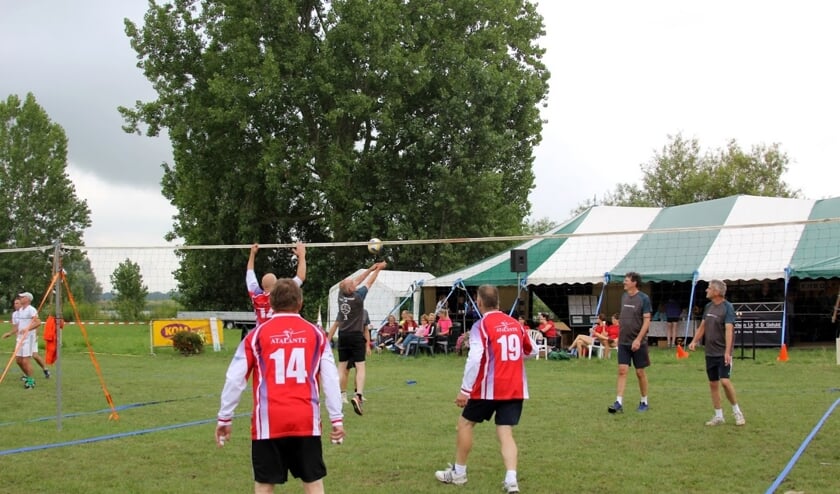 Impressie 1e grasvolleybaltoernooi 2019