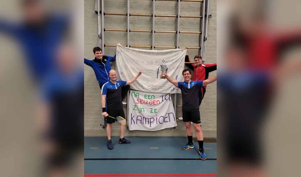 Heren 1 Badmintonclub Druten kampioen.