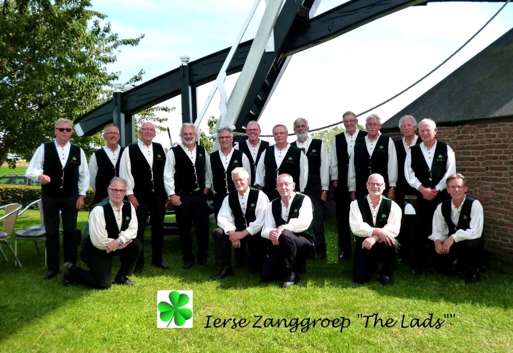 Iers- en Engelstalige zanggroep The Lads.