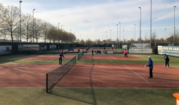 Tennisvereniging De Hopbel krijgt padelbanen.