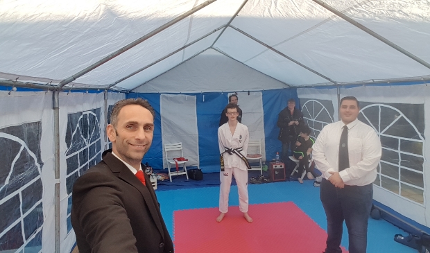 Deze tent werd speciaal opgezet