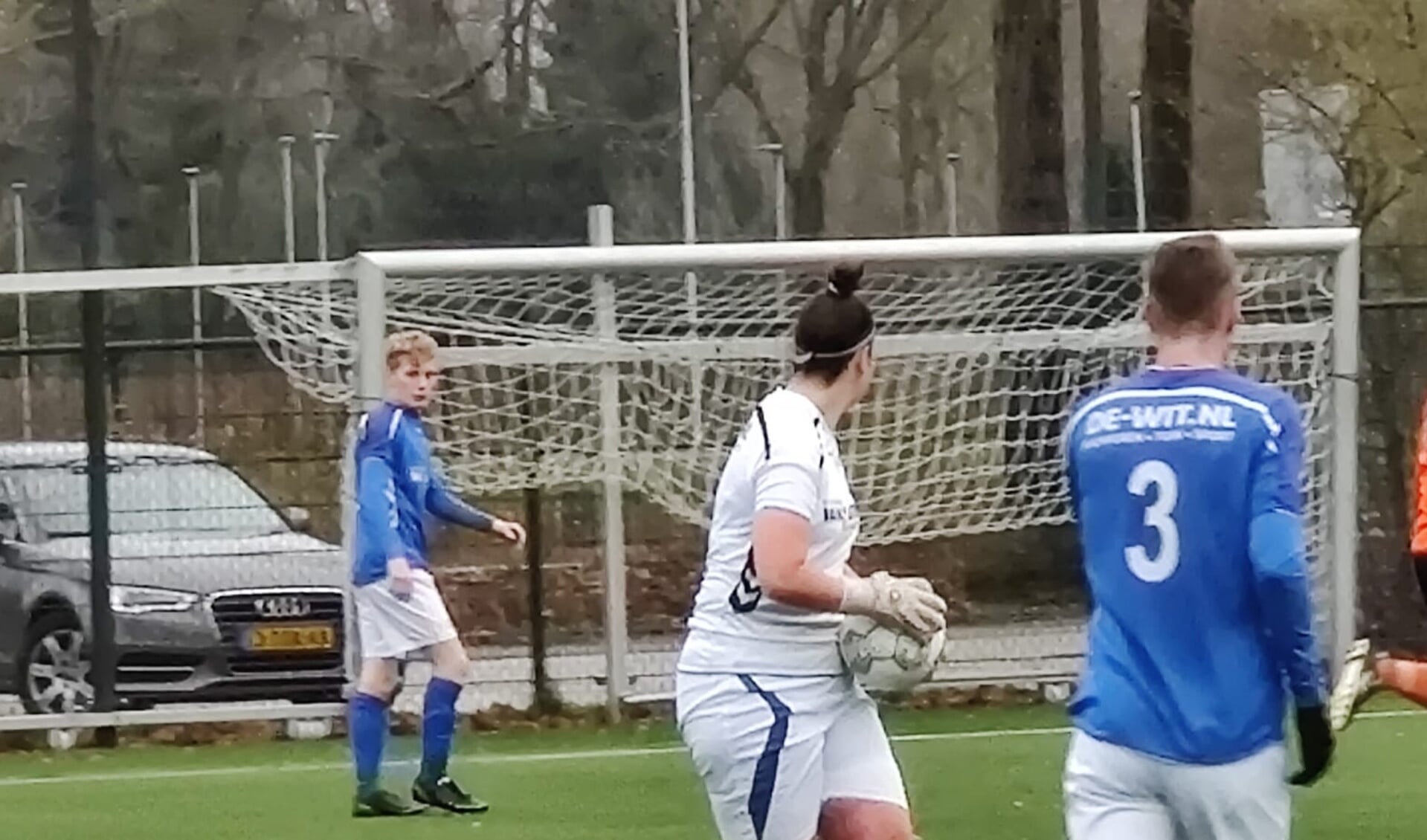 Rowanne in actie voor het tweede elftal van Avanti'31