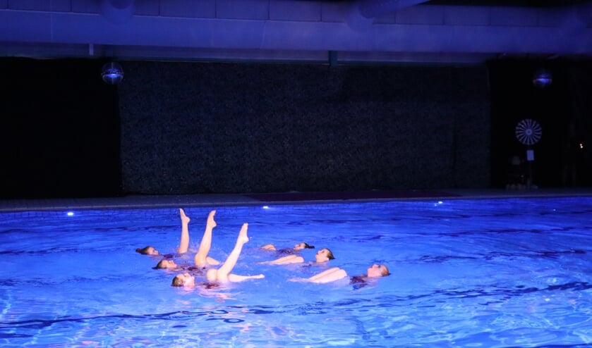 Synchroonzwem show Neptunus '58