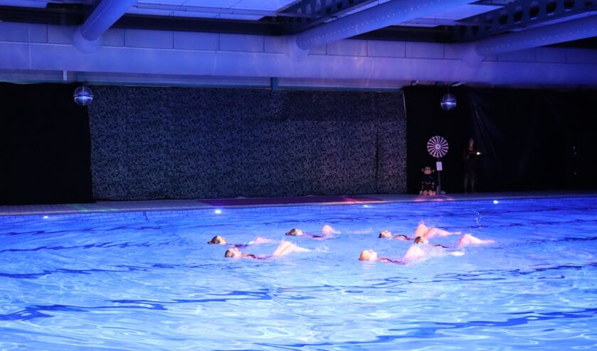 Synchroonzwem show Neptunus '58
