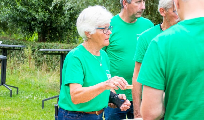 Biergondisch dineren op het hopveld in Schijndel