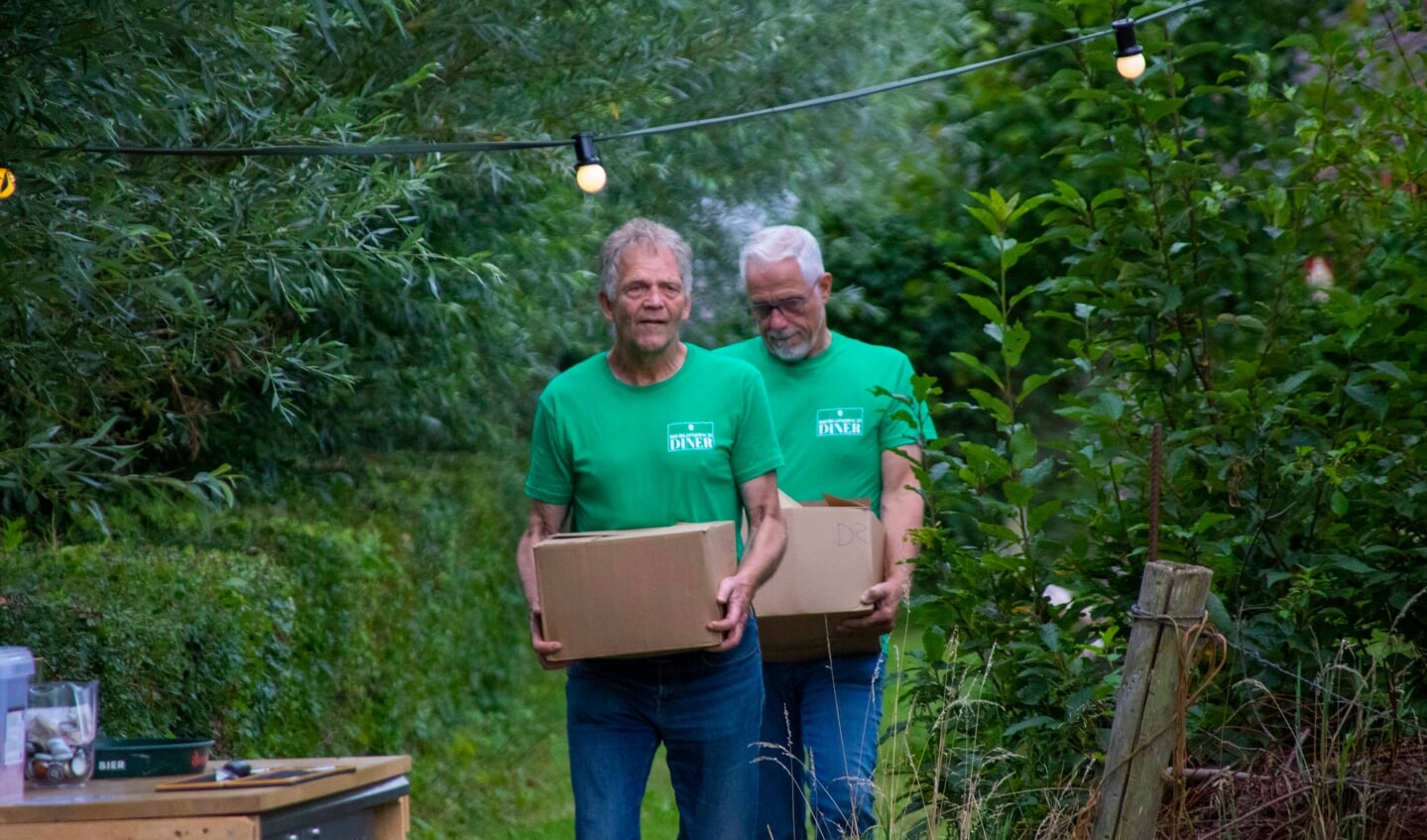 Biergondisch dineren op het hopveld in Schijndel