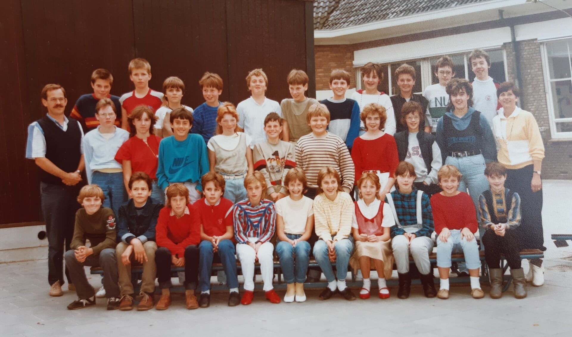 Aloysiusschool Boschweg, 1983-'84 