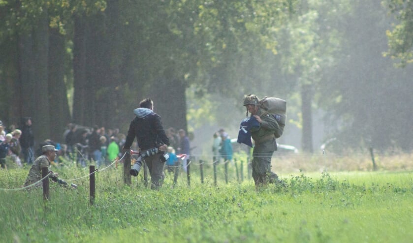 Herdenkingssprongen Operation Market Garden.