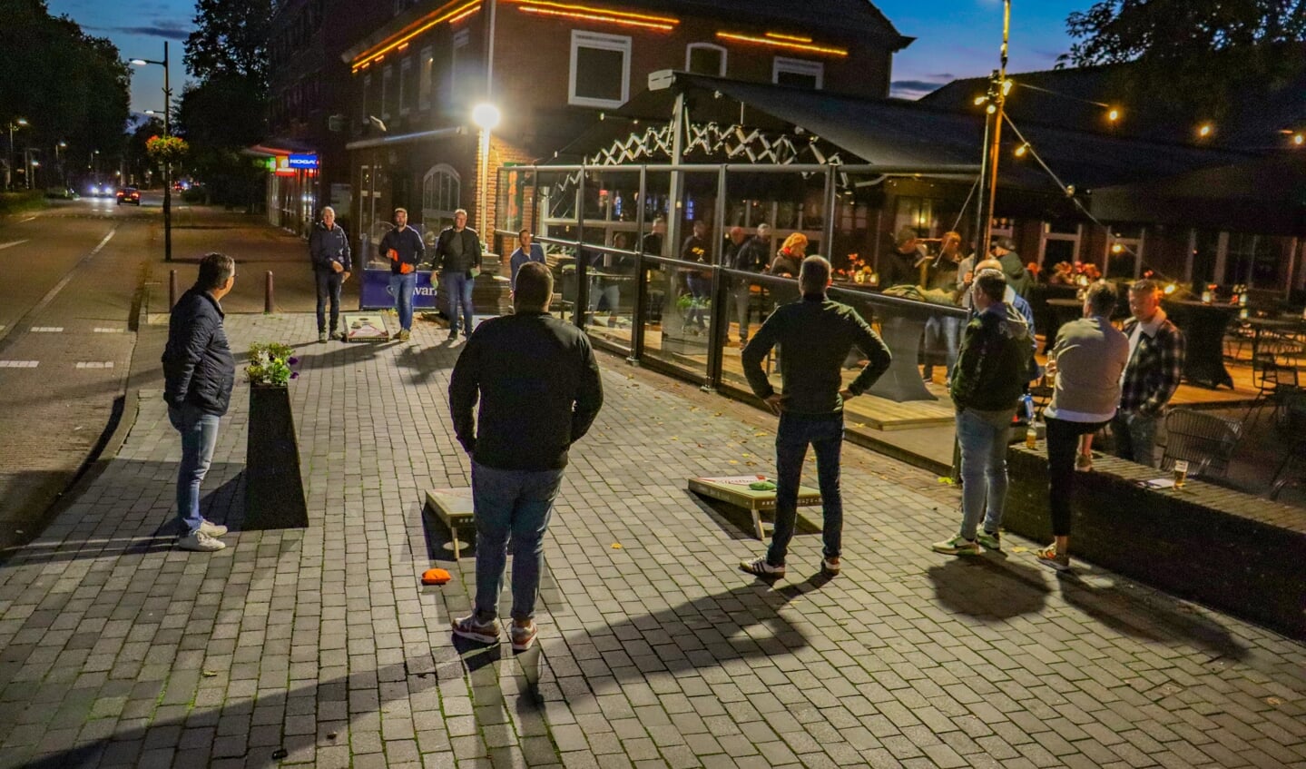 Cornhole toernooi bij 't Tramhuys.