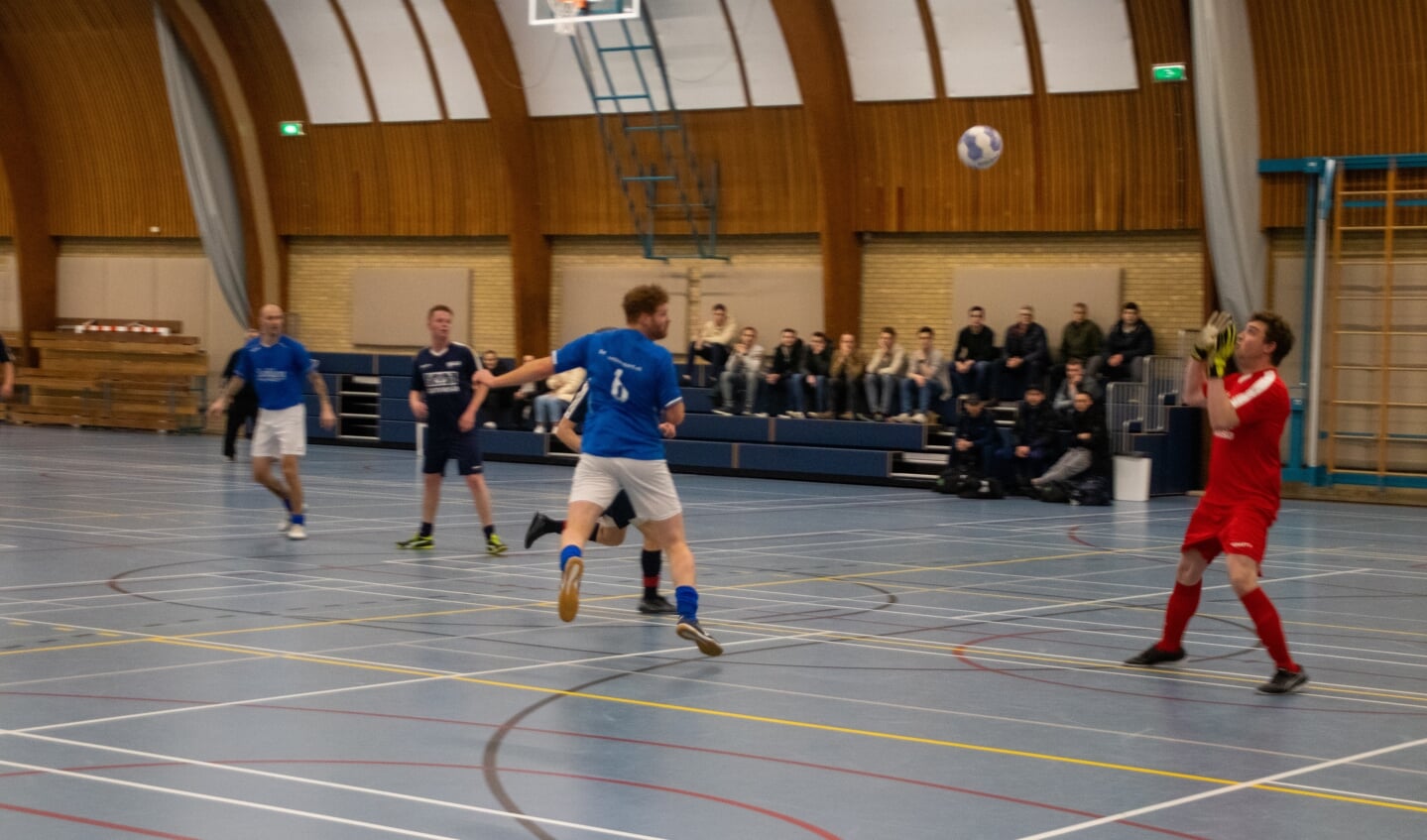 Vd Sangen transport kampioen zaalvoetbal