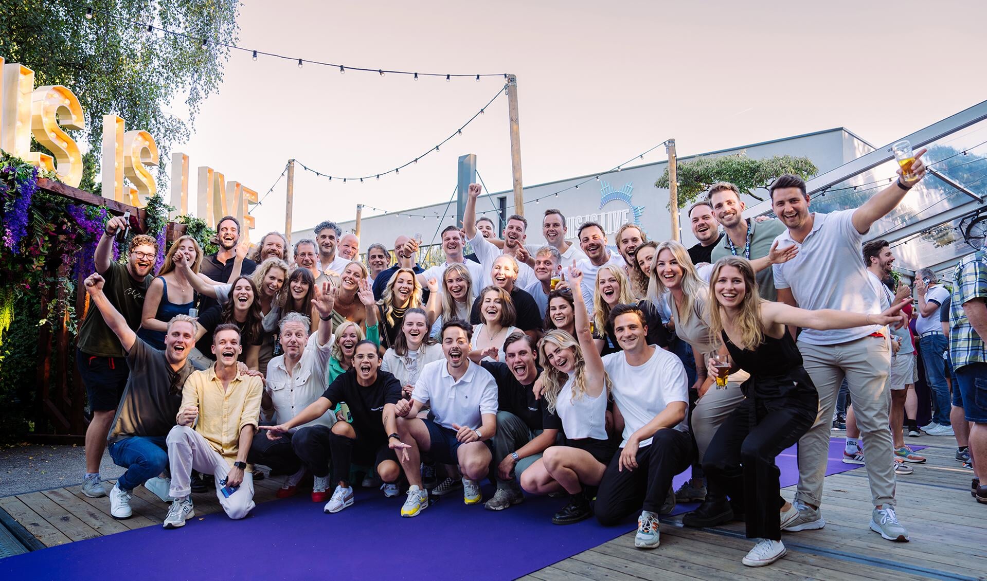 Het was een groot feest tijdens de opening.